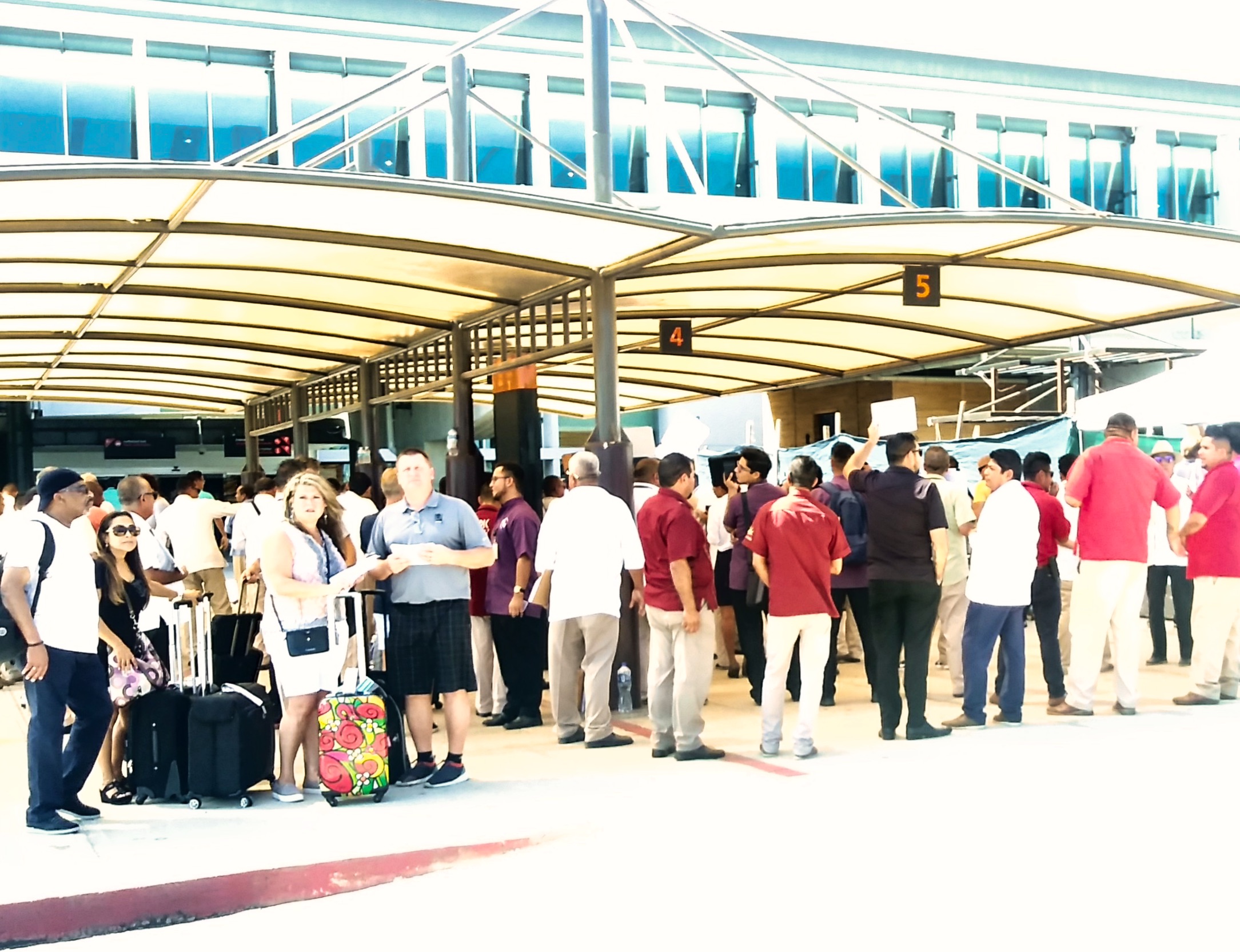 #5 CAbo airport waiting area