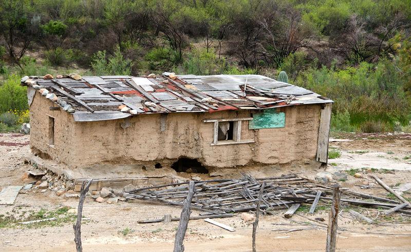 Baja - Mision San Fernando Velicata - Ruin - Shack